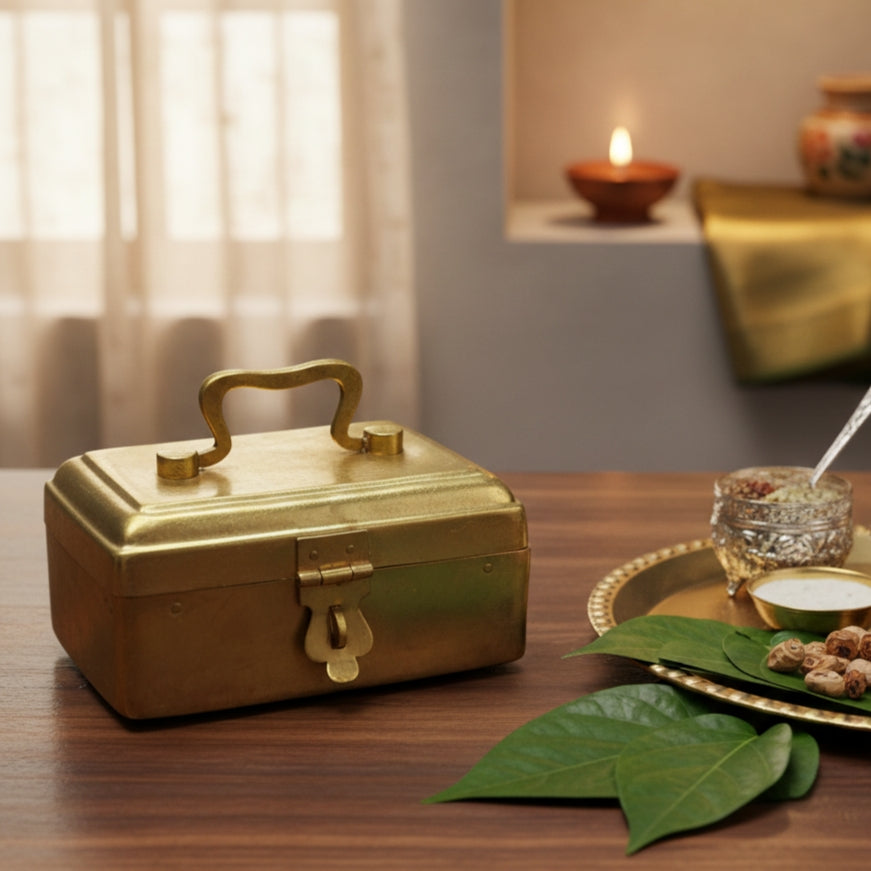 BN/10A - Rare Vintage Brass Paan daan - Betel Nut Supari Box | KITCHENWARE | UTENSILS | HOME APPLIANCES