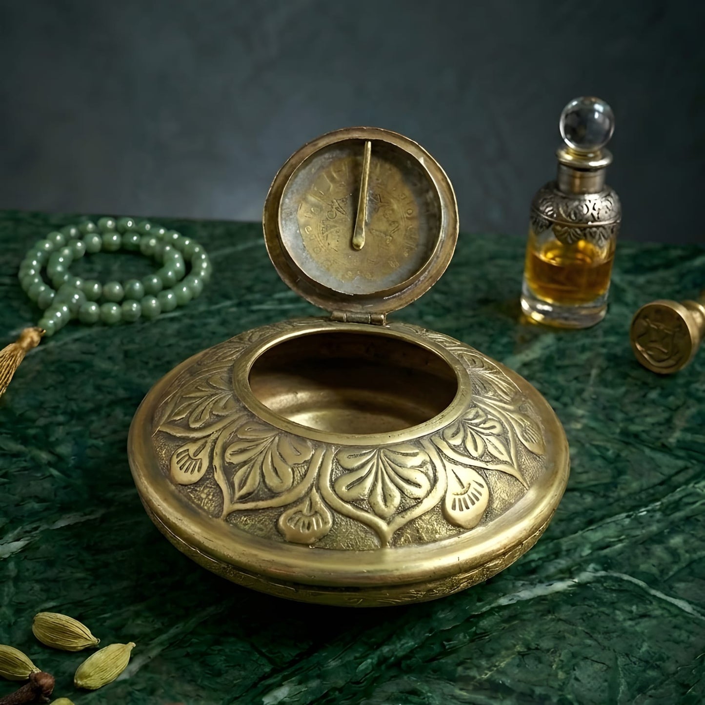 RA/369 | Very Rare Beautifully Engraved & Perfect Round Shape Pure Brass Storage Box | Jewellery Keeper