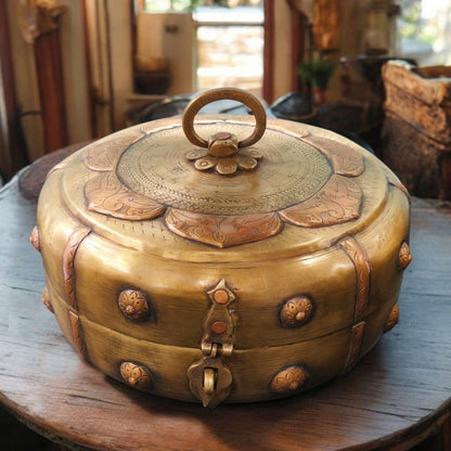 Very Rare Beautifully Engraved Pure Brass Roti Dabba | Chapati Box | Multipurpose Box With Lock System | PM/01