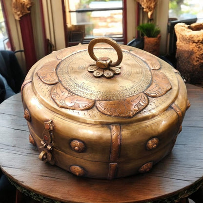 Very Rare Beautifully Engraved Pure Brass Roti Dabba | Chapati Box | Multipurpose Box With Lock System | PM/01