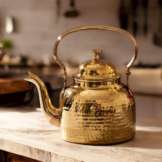 BRAND NEW: NW/042 - 100% Pure Brass Vintage Style Beautifully Hammered Tea Kettle. (1 Litre) | KITCHENWARE | UTENSILS | HOME APPLIANCES