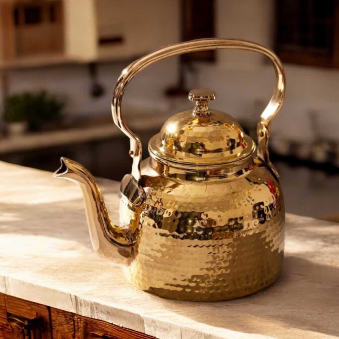 BRAND NEW: NW/042 - 100% Pure Brass Vintage Style Beautifully Hammered Tea Kettle. (1 Litre) | KITCHENWARE | UTENSILS | HOME APPLIANCES