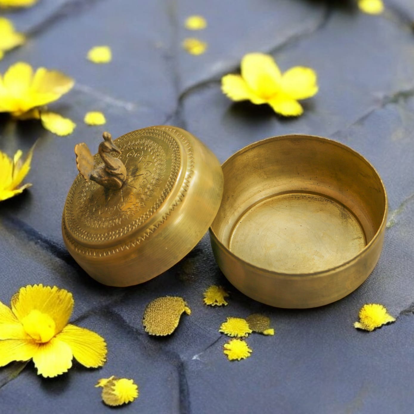 ORIGINAL ANTIQUE: AT/031 - 100% Pure Brass Vintage Style Beautifully Engraved Matt Look Trinket Box with Bird on top | KITCHENWARE | UTENSILS | HOME APPLIANCES