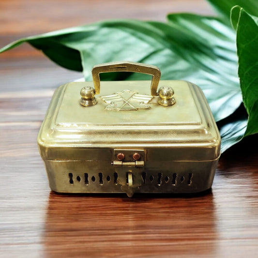 ORIGINAL ANTIQUE: AT/073 - PD010 Rare Vintage Brass Paan daan - Betel  Nut Supari Box | KITCHENWARE | UTENSILS | HOME APPLIANCES