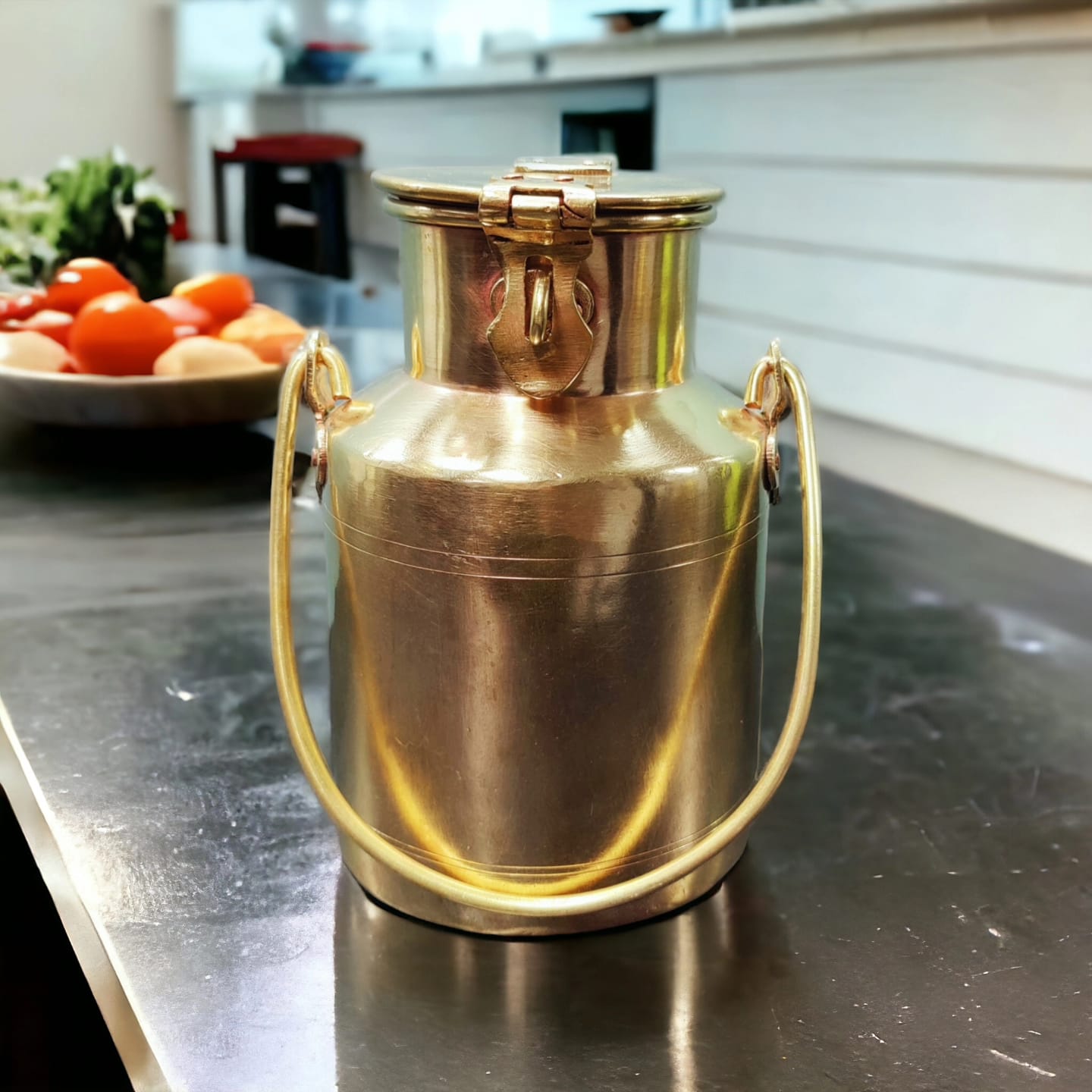 ORIGINAL ANTIQUE: AT/056 - Vintage Old Fashioned Brass Milk Can - 2 Litres | KITCHENWARE | UTENSILS | HOME APPLIANCES