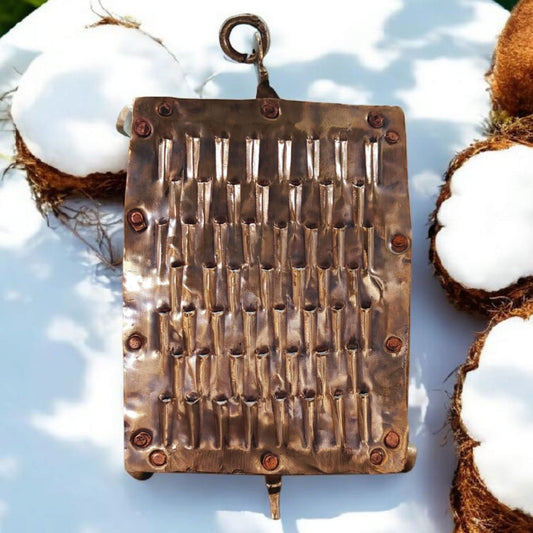 CU/27 - Pure Brass Vintage Grater | Scraper traditionally known as "Khisni" | KITCHENWARE | UTENSILS | HOME APPLIANCES