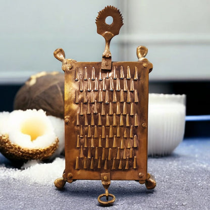 CU/16 - Vintage Brass Original Antique Grater | Scraper with Legs traditionally known as "Khisni"