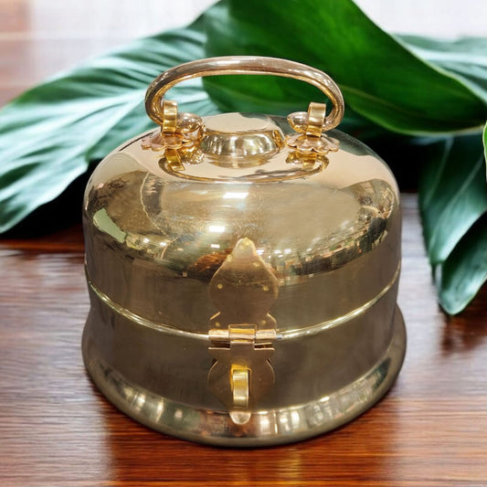 BRAND NEW: NW/002 - 100% Pure Brass Very Beautiful Round Shape Paan daan - Betel Nut Supari Box - with lock system - Complete Set | KITCHENWARE | UTENSILS | HOME APPLIANCES