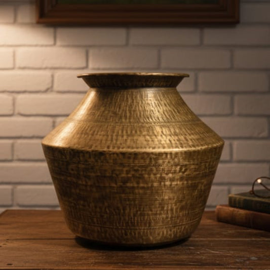 ORIGINAL ANTIQUE: AT/036 - Rare Vintage 100% Pure Brass Big Size Unique Shape Storage Pot | Vase | Planter | KITCHENWARE | UTENSILS | HOME APPLIANCES