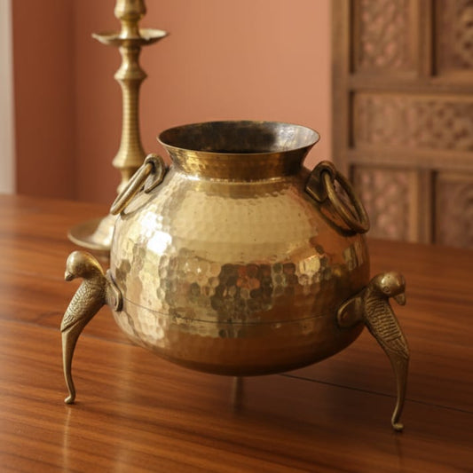 ORIGINAL ANTIQUE: AT/053 - Rare Vintage 100% Pure Brass Beautifully Hammered Round Shape Pot | Vase | Planter on Parrot Legs | KITCHENWARE | UTENSILS | HOME APPLIANCES