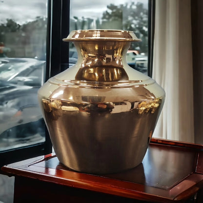 BN/043-1 | 100% Pure Brass Very Beautiful Shape Solid Water Pot | Traditionally known as "Kodam"