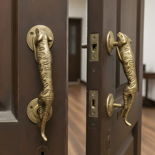 OT/30 - Set of 2 Rare Vintage Antique Pure Brass Tiger/Jaguar Door Handles – Handcrafted Engraved Solid Decorative Pulls | KITCHENWARE | UTENSILS | HOME APPLIANCES