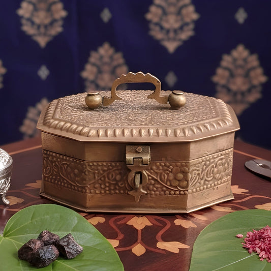 PM/26 - Very Rare 100% Pure Copper Hexagon Paan Daan Set – Hand Engraved Vintage Betel Nut Supari Box | KITCHENWARE | UTENSILS | HOME APPLIANCES