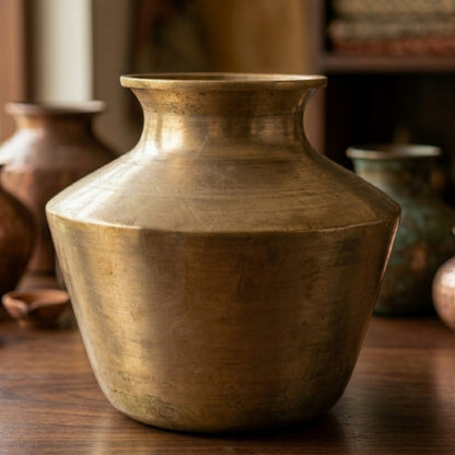 RA/344 | Rare Vintage Pure Brass Beautiful Unique Shape Big Size Pot | Flower Vase | Planter