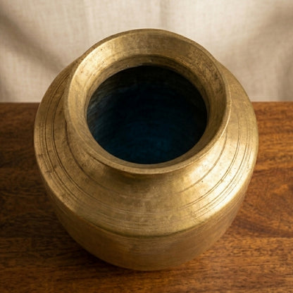 RA/345 | Rare Vintage Pure Brass Beautiful Unique Shape Big Size Pot | Flower Vase | Planter