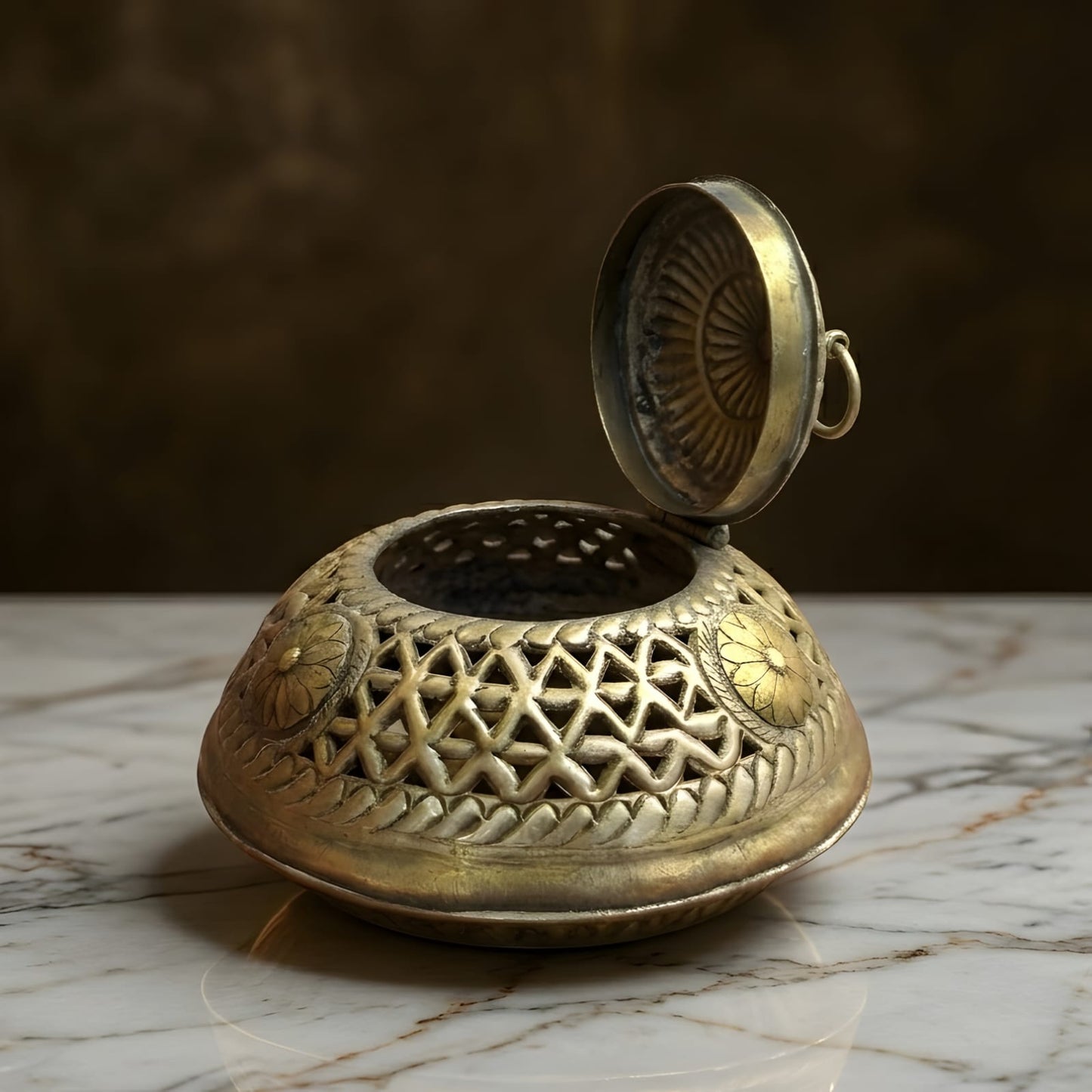 RA/368 | Very Rare Beautifully Engraved & Pierced Perfect Round Shape Pure Brass Storage Box | Jewellery Keeper