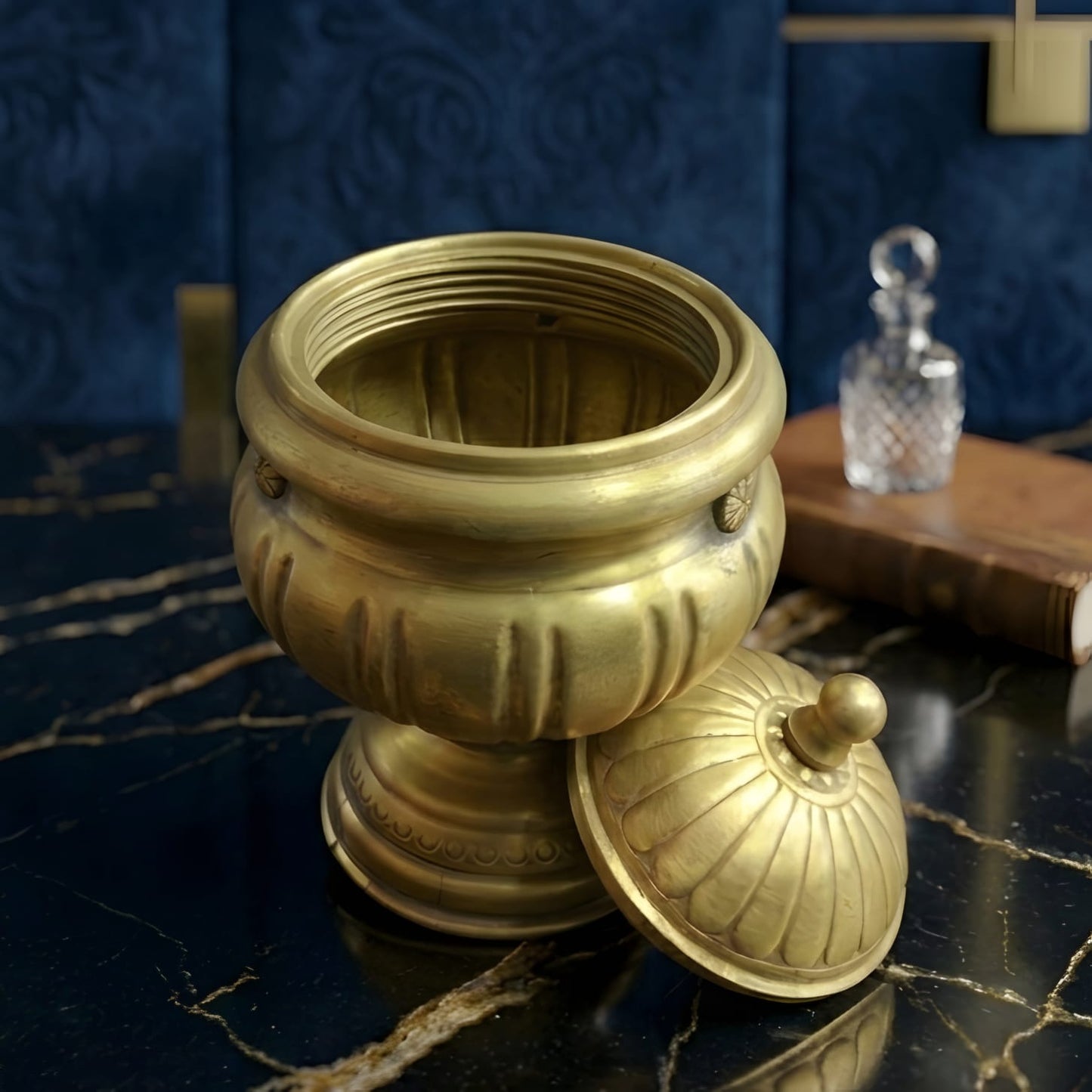 RA/371 | Very Rare Unique Shape Pure Brass Storage Container | Jewellery Keeper