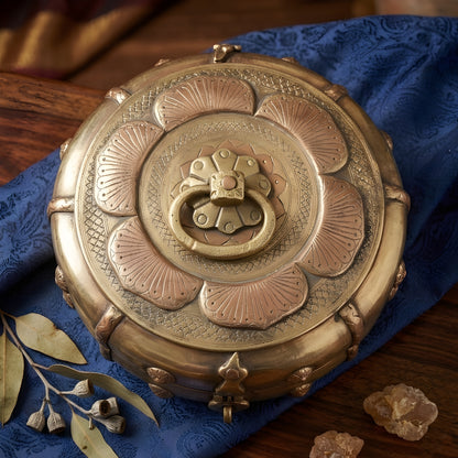 Very Rare Beautifully Engraved Pure Brass/Pital Roti Dabba | Chapati Box | Multipurpose Box With Lock System – Style 1